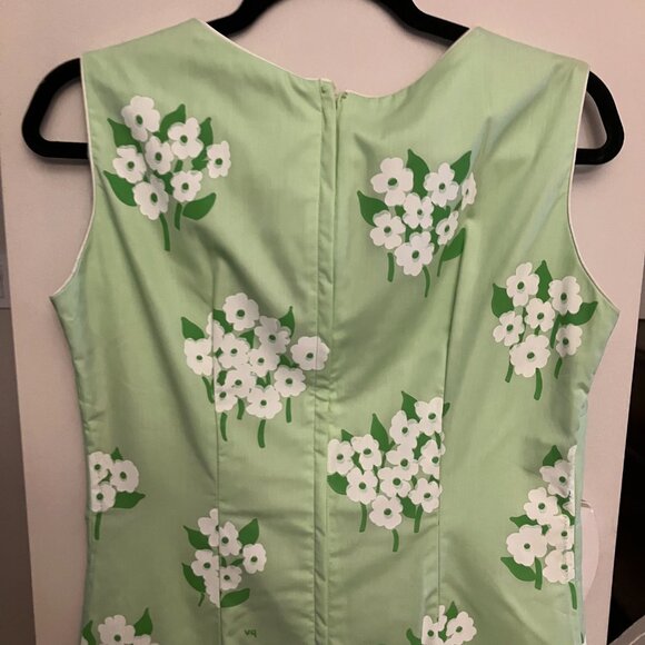 Vested Gentress MInt Dress with White Flowers - Picture 6 of 8